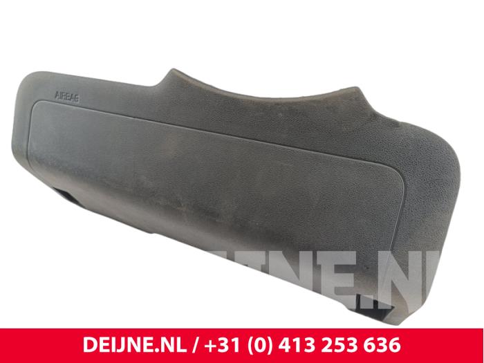 Volvo V40 Knee airbag O300341