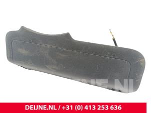 Volvo V40 Knieairbag O300342 foto 2