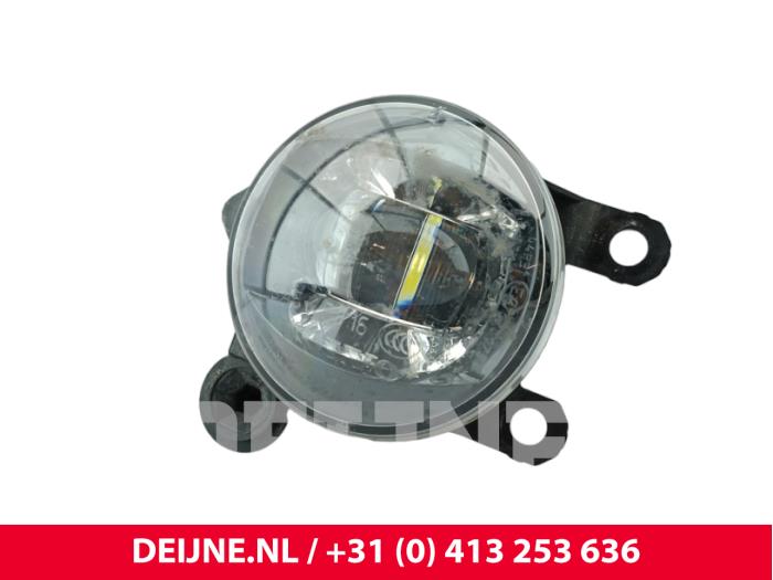 Volvo V60 Fog light, front right O300404