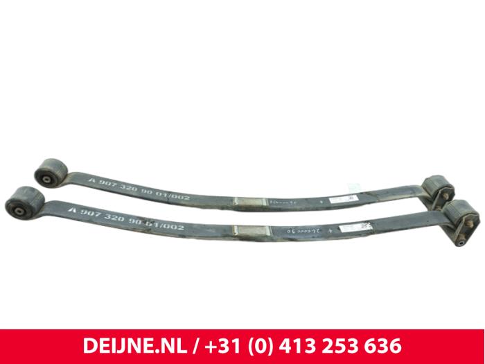 Mercedes Sprinter Blattfeder hinten O300452