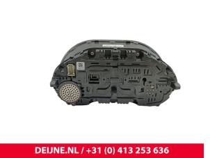Mercedes Sprinter Kilometerteller KM O300467 foto 3