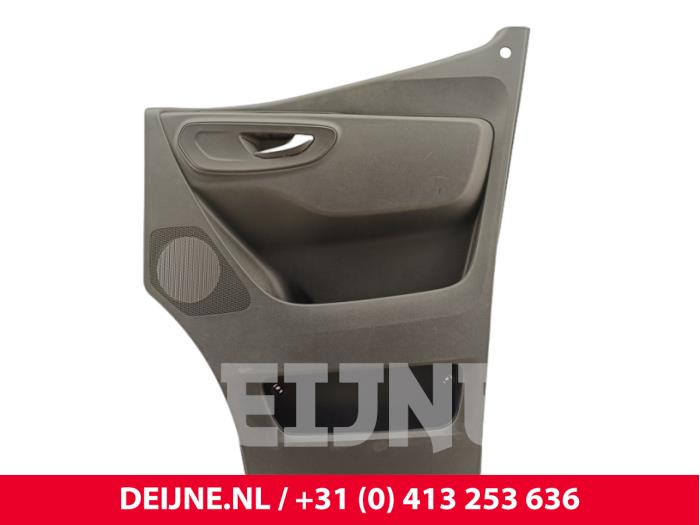 Mercedes Sprinter Türverkleidung 2-türig rechts O300474