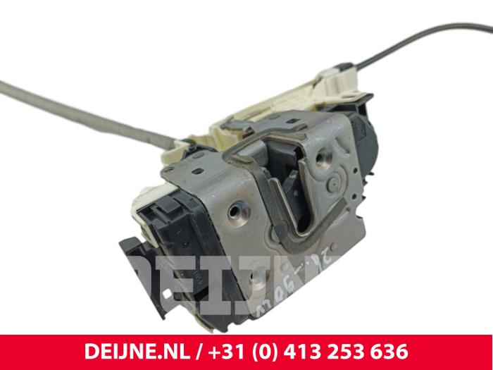 Mercedes Sprinter Türschlossmechanik 2-türig links O300495