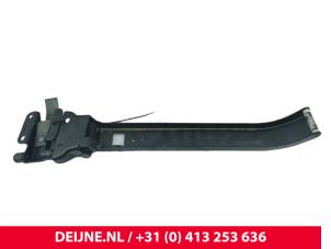 Renault Master Door catch van left O300513 photo 3