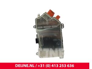 Volvo C40 Batterieladegerät O300570 foto 2