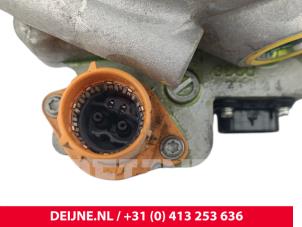 Volvo C40 Air conditioning pump O300604 photo 3