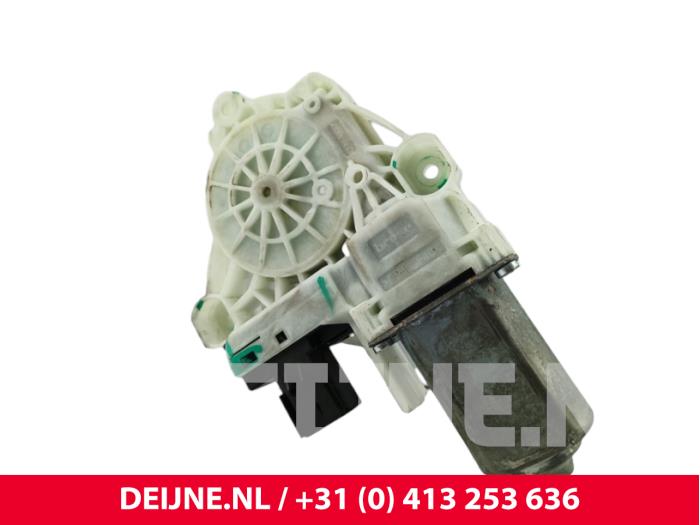 Tesla Model Y Raammotor Portier O300648