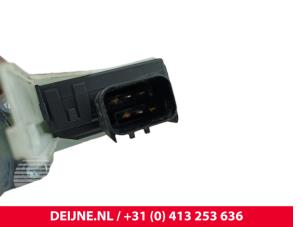 Tesla Model Y Fenstermotor Tür O300648 foto 3