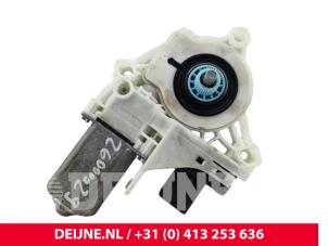 Tesla Model Y Fenstermotor Tür O300648 foto 2