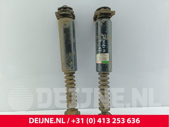 Volvo V70 Schokdemper set O300767