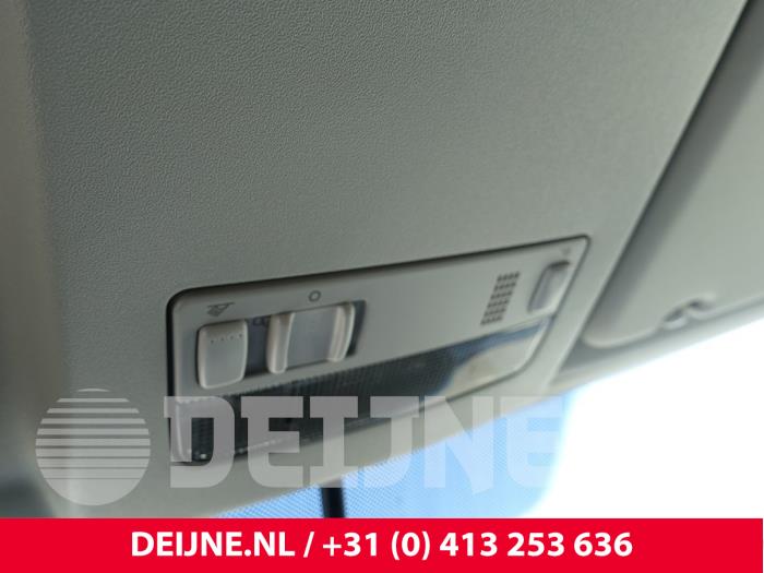 Volkswagen Caddy Interior lighting, front O300798
