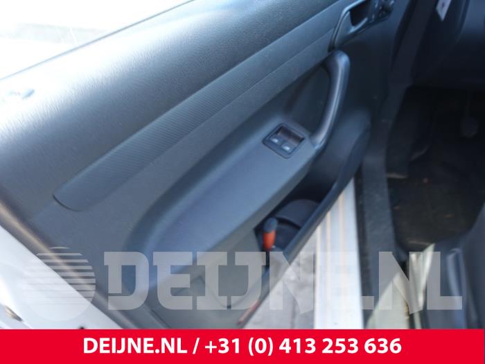 Volkswagen Caddy Türverkleidung 2-türig links O300824
