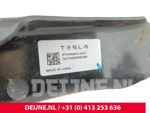 Tesla Model Y Rear wishbone, left O300863 photo 3