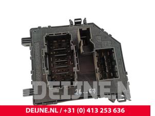 Ford Transit Custom Zekeringkast O300881 foto 2