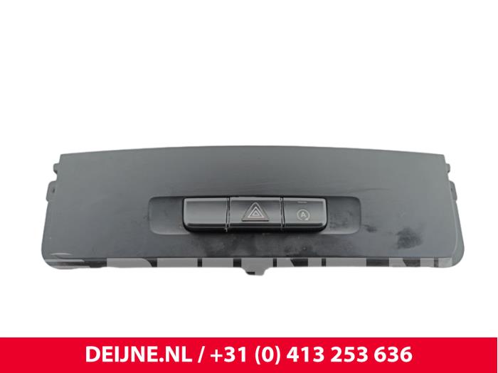 Mercedes Vito Paniekverlichtings Schakelaar O300973