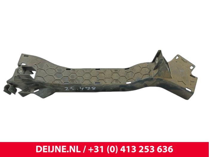 Mercedes Sprinter Kunststoffteile O300990