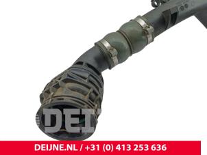 Mercedes Vito Intercooler tube O301002 photo 2