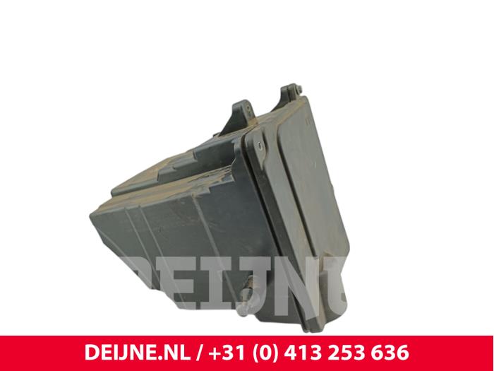 Peugeot Partner Accubak O301012