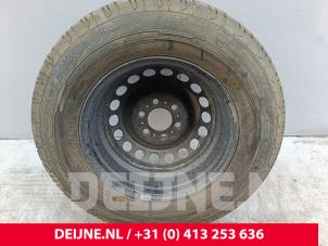 Mercedes Sprinter Reserverad O301014 foto 2