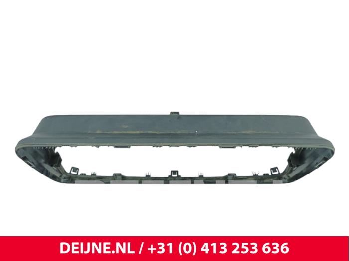 Mercedes Sprinter Dashboardlijst O301021