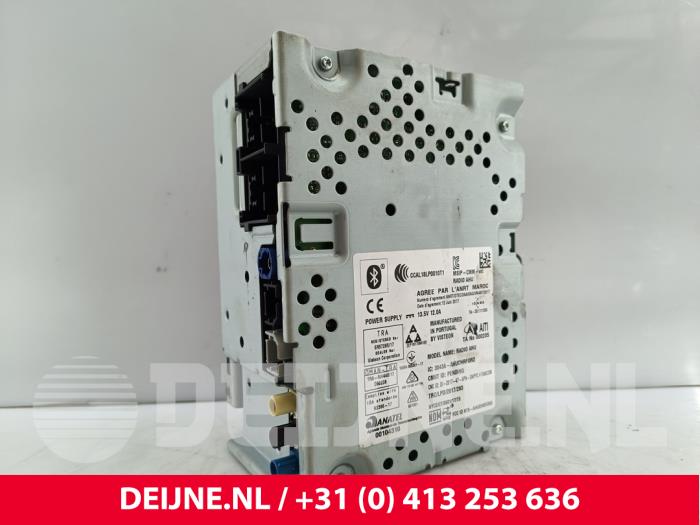 Gebruikte Radio module Ford Transit Custom 2.0 TDCi 16V Eco Blue 105 Prijs € 254,10 Inclusief btw aangeboden door van Deijne Onderdelen Uden B.V.