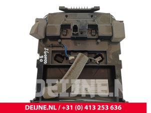 Mercedes Sprinter Innenbeleuchtung vorne O301255 foto 2