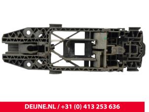 Volkswagen Polo Türgriff 4-türig rechts hinten O301290 foto 2