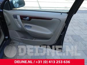 Volvo V70 Portier 4Deurs rechts-voor O301357 foto 2