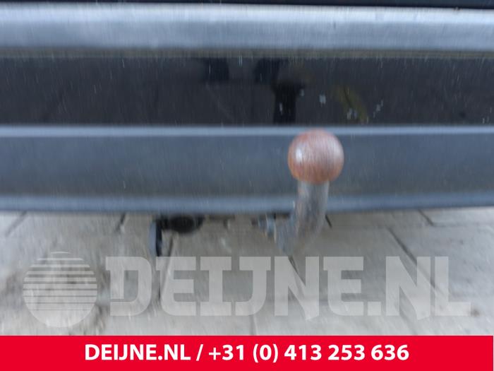 Volvo V70 Anhängerkupplung O301374