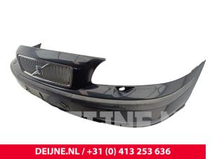 Volvo V70 Front bumper O301377 photo 3