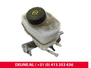 Mercedes Sprinter Master cylinder O301485 photo 3
