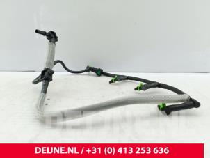 Ford Transit Custom Brandstof retourleiding O301509 foto 2