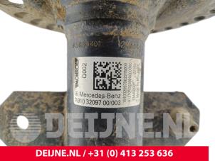Mercedes Sprinter Front shock absorber rod, right O301579 photo 3