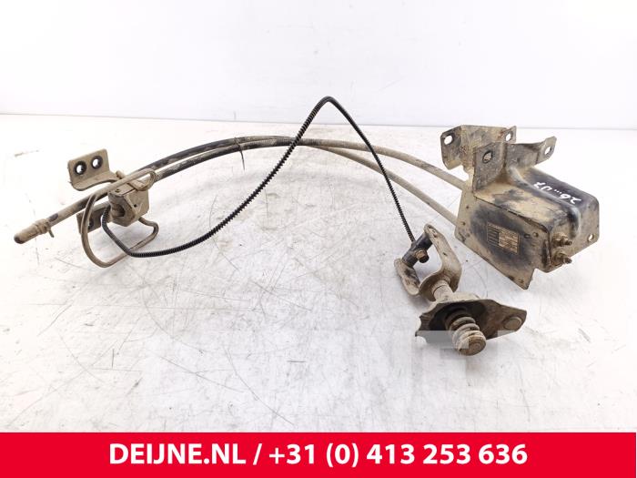 Peugeot Boxer Aufhängemechanik Reserverad O301584