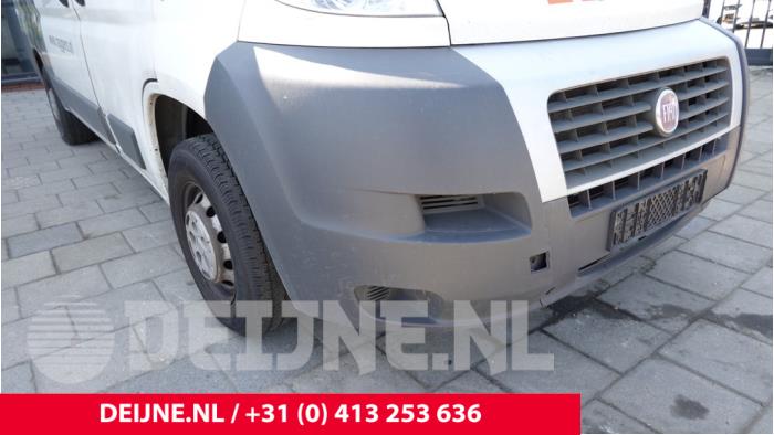 Fiat Ducato Bumperhoek rechts-voor O301608