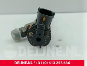 Mercedes Vito Einspritzdüse (Diesel) O301752 foto 3