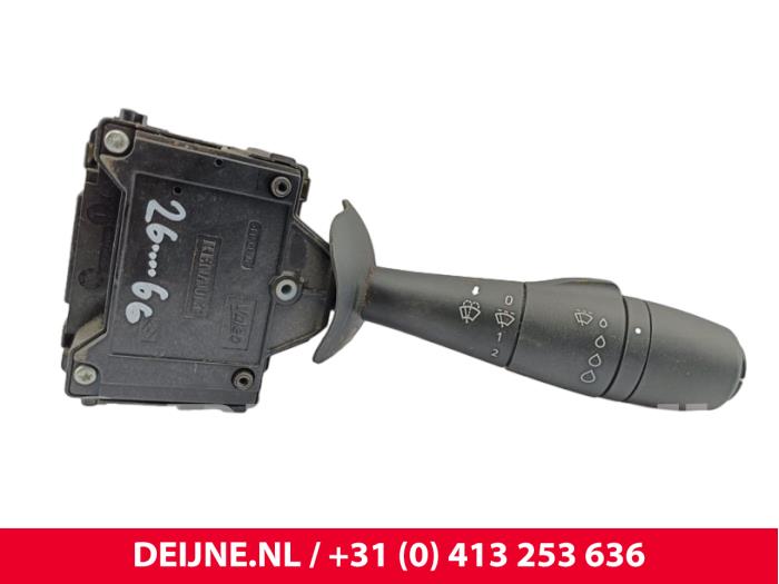 Renault Trafic Ruitenwis Schakelaar O301768