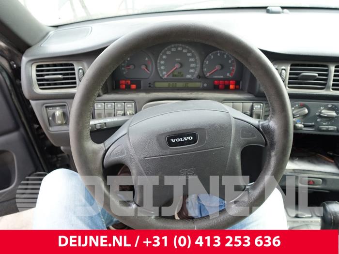 Volvo S70 Left airbag (steering wheel) O301781