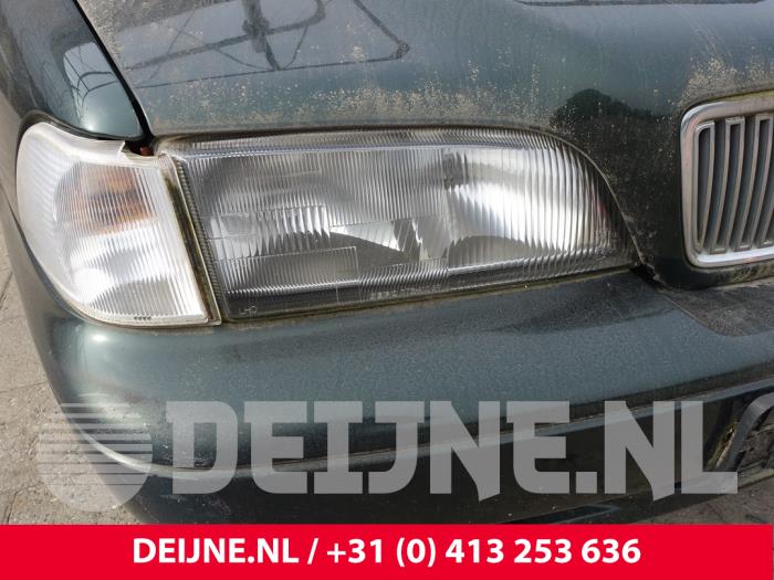 Volvo S70 Scheinwerfer rechts O301804
