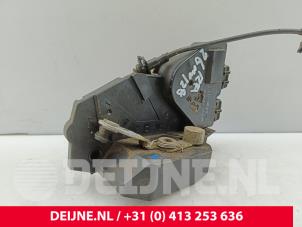 Volvo S70 Deurslot Mechaniek 4Deurs rechts-achter O301852 foto 2