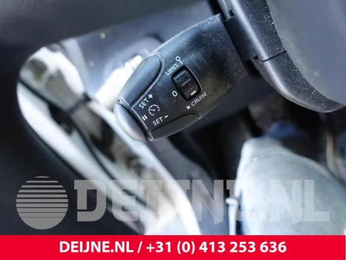 Citroen Berlingo Kombischalter Lenksäule O301910