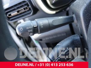 Citroen Berlingo Steering column stalk O301910 photo 2