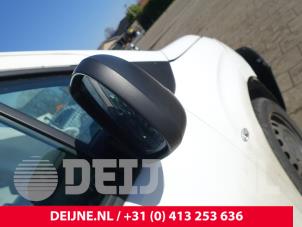 Citroen Berlingo Driehoeks Ruit rechts-voor O301916 foto 2