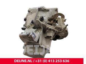 Citroen Berlingo Getriebe O301950 foto 3
