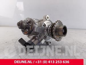 Mercedes Sprinter Mechanical fuel pump O301975 photo 3