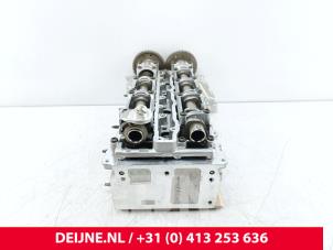 Mercedes Sprinter Cylinder head O301993 photo 3