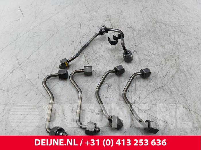 Gebruikte Brandstofleiding hogedruk Mercedes Sprinter 3,5t (907.6/910.6) 319 CDI 2.0 D RWD Prijs € 49,61 Inclusief btw aangeboden door van Deijne Onderdelen Uden B.V.