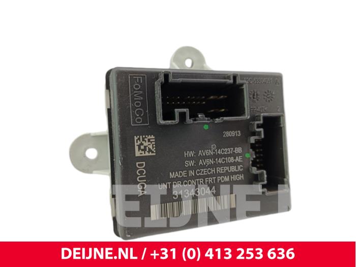 Volvo V40 Centrale Deurvergrendelings Module O302005