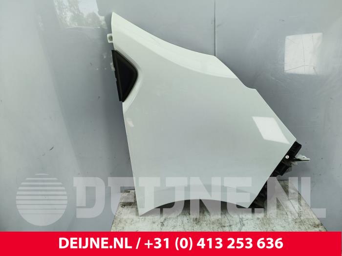 Nissan Primastar Front wing, right O302043