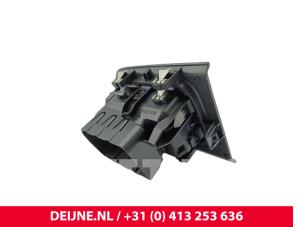 Renault Master Luchtrooster Dashboard O302054 foto 2